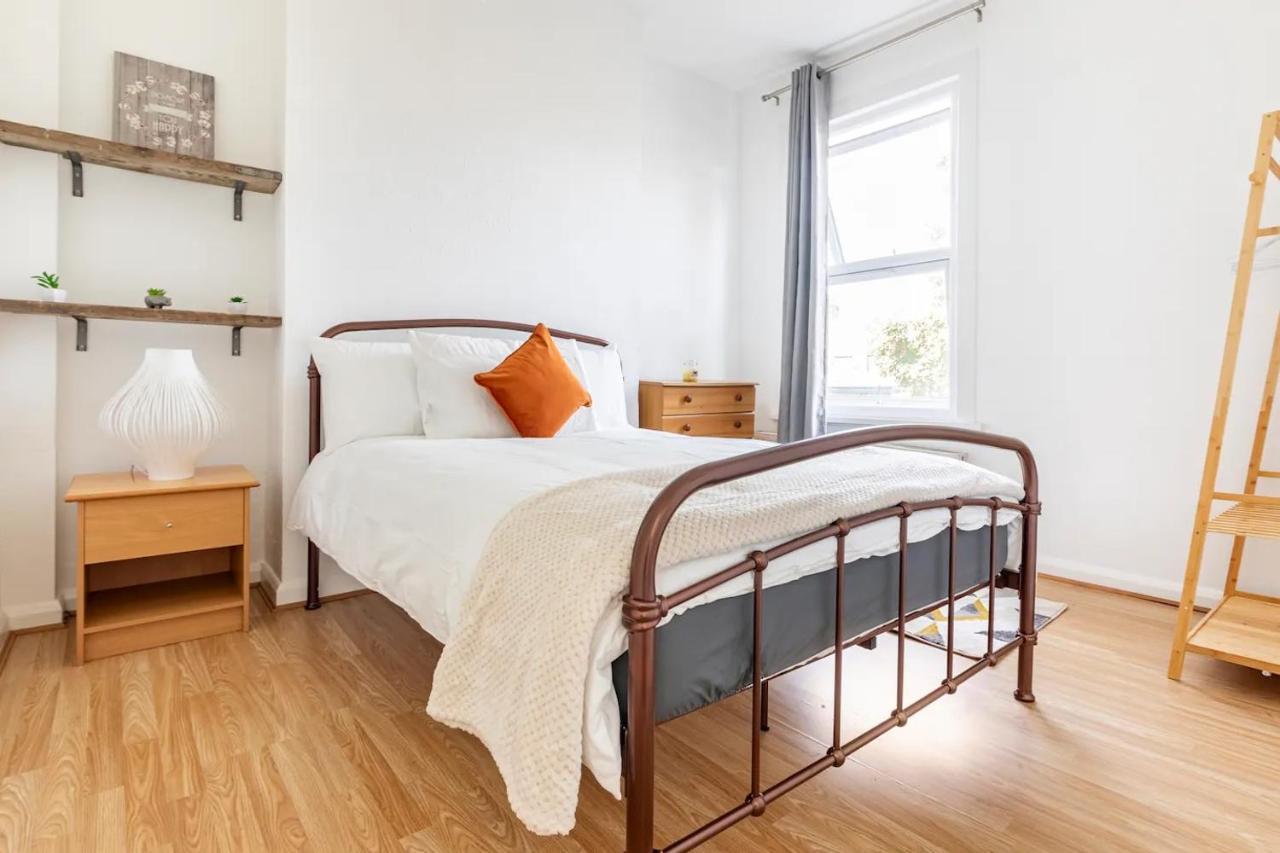 Large, Bright And Spacious 3 Bed Flat In Londres Exterior foto